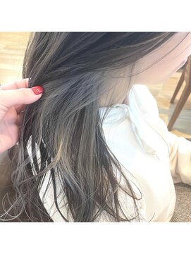 ネオリーブアイム 横浜西口店(Neolive aim) グレーインナーカラー☆【横浜】