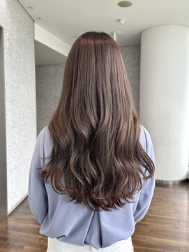 ザック ヴィ(ZACC vie) レイヤーカット/セミロング/艶カラー/学割U24