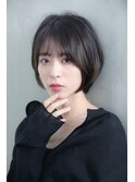 大人ショートボブ丸みショートカット前髪あり