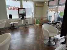 フロレスタ(FLORESTA)の雰囲気（オープンスペースでゆっくり寛げる空間がGOOD☆）