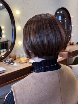 エルサフィロ キタハマ(el zafiro kitahama) 30×40代×透明感×髪質改善×ファーストグレイ