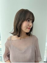 ザック ヴィ(ZACC vie) 8トーン / オリーブベージュ /切りっぱなしロブ