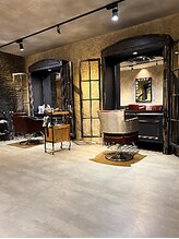 セイントローレン バイ ジルブラン(St.Lauren by JIL BLAN)