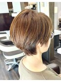 白髪ぼかし大人立体感ショートボブ×透明感ベージュ艶カラー