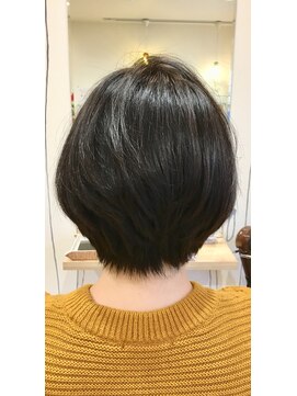 ヘアルームニコ(Hair Room Nico) お手入れ楽な大人ショートボブ