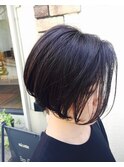 前下がりボブ