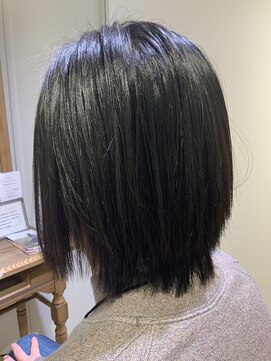 ユーネリー(U-NERY) ローレイヤーボブ