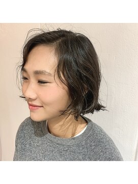 ハニーマスタード(HONEY MUSTARD) 【お客様スタイル】ほつれる自然なパーマボブ