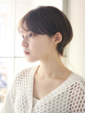 サーカス バイ ビュートリアム 青山(CIRCUS by BEAUTRIUM) 大人コンパクトマッシュショート/大人ショートカット/30代/40代