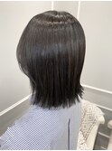 切りっぱなしボブ　ブルーブラック