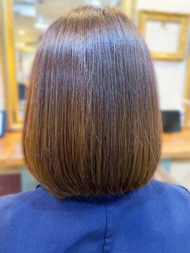 シオンヘアー(sion hair) 20代30代丸みミニボブココアブラウン小顔ストレート