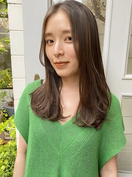 ガーランド (Garland) 大人ミディアム/ミディアムレイヤー/ピンクベージュ/卵型