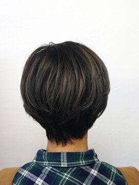 ヘアアンドメイク ゼン ヨコハマ(Hair&Make ZEN YOKOHAMA) 大人可愛いショートカット