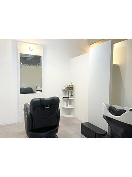 【全席半個室/個室完備】商材・技術・空間すべてに妥協のないワンランク上のラグジュアリーサロン◇