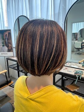 トリッカアヴェダ(tricca AVEDA) ショートボブ/似合わせハイライト