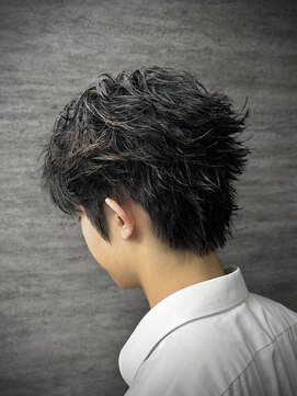 ローグ(ROGUE) フェザースパイキーショート