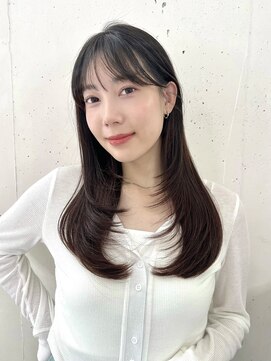 ビーチ(BEACH) ◎ ミディアムレイヤーカット 似合わせカット 大人ガーリー 韓国