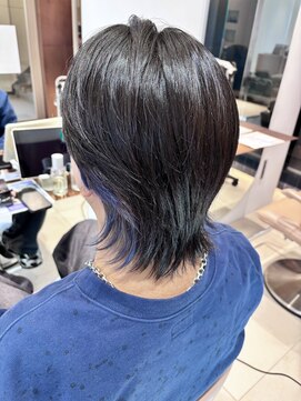 ビオラバイフーガ 綱島(Viola by FUGA) インナーブルーカラー◎メンズウルフカット10代20代30代40代