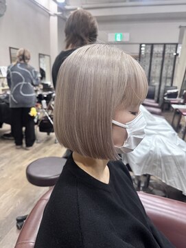 ハピネス 王寺店(Happiness) ミルクティーブロンド　切りっぱなしボブ
