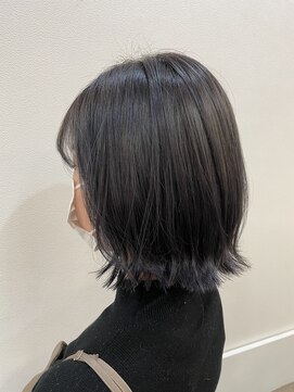 カール 鶴川店(K：R) 切りっぱなしボブ