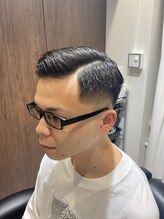 バーバーカズ(barberKAZU) 左からハードパート