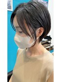 ショートボブ 耳掛け
