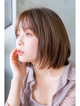 テイラー(Taylor) 【Taylor 】大宮 内巻きショートボブ×オリーブブラウン