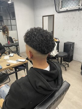 ヘアスタジオワン 藤沢店(HAIR STUDIO ONE) フェードパーマ