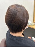 ショートヘア丸みショートボブブラウンカラー