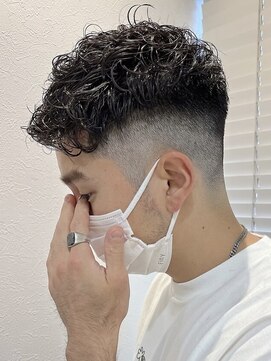 メルト 吉祥寺(melt) 長谷川/フェード風短髪 バングくるくるパーマ 無造作 おしゃれ