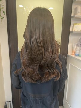 アルーシェ 錦糸町店(Alushe) ミルクティーベージュ