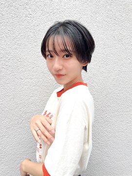 メモリーズ 銀座(Memories) 耳掛けショート/抜け感ショート/丸みショート