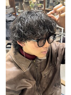 サロン ド ロイ(Salon de Roi) 波巻ウルフパーマ常田大希パーマ三宮六甲神戸スパイラル