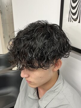 ラヴィズムバイフィフス(LUVISM by fifth) 波巻きスパイラルパーマメンズパーマ新潟万代