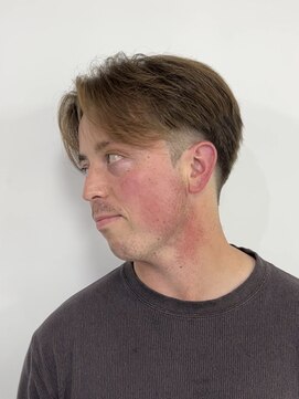 アクション 心斎橋店(ACTION) 【刈り上げセンターパート】