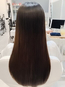リットヘアー 本山店(lit hair)の写真/【本山駅/1分】あなたの髪質に寄り添うダメージレスなストレート。酸性ストレートや縮毛矯正で理想の美髪へ