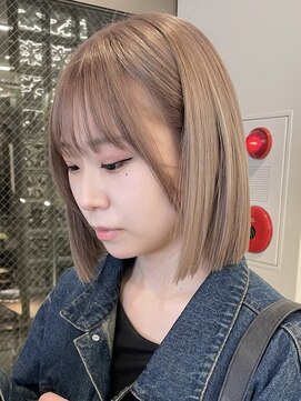 サンクマーケット 渋谷(cinq MARKET) 渋谷ブリーチカラータッセルボブ顔周りレイヤー切りっぱなしボブ