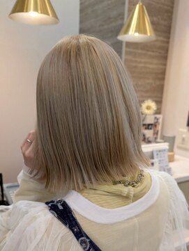 ポジ(poji) 外はねボブ きりっぱなし 韓国風 髪質改善トリートメント