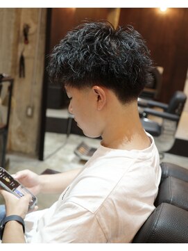 アイビーシー(I.B.C) スパイキーショート×ピンパーマ