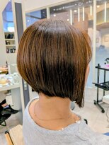 ゼルアヴェダ イオンモール与野(ZELE AVEDA) 前下がりボブ