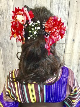 ヘアースペース ムーン(Hair Space MOON) 袴や着物のヘアーセットと着付は北区表町ヘアスペースムーンで！