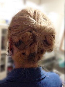 ヘアーブティック にし NISHI ヘアアレンジ