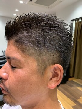 バンズヘアーファミリー(Ban.s Hair Family) ツーブロックアップバングオールバック風