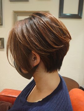 タントラ(tantra) 小顔センターパートショート 2way