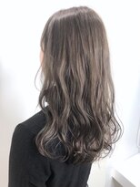 Liberte銀座 大人可愛いグレージュ×巻き髪