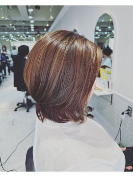 サンクチュアリー ウィズ コネクト(Sanctuary with connect) ボブウルフ