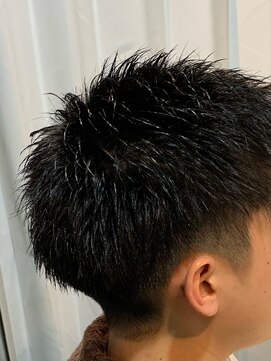 クローバー(CLOVER) 心斎橋　小林広明　ショート　ベリーショート