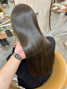 ロンドアジュール 横浜(Lond azur) ★ブリーチなしで出来る透明感カラー！オリーブグレージュ！