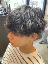 ジュンヌオム リンカラン(Jeune Homme LINGKARAN) 波巻きスパイラルパーマ×刈り上げマッシュ