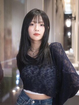 ビュートリアム 梅田(BEAUTRIUM) 顔周りレイヤー/レイヤーカット /黒髪/前髪/ロング